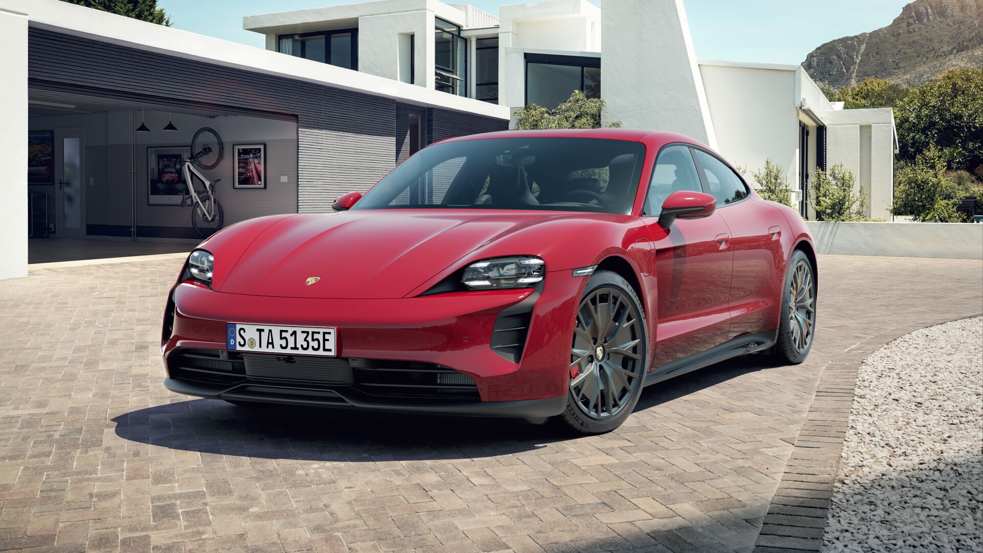 Taycan GTS